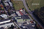 Gewerbegebiet an der Eichenstraße, Kiefernstraße, Fichtenstraße in Neuried im Bundesland Bayern mit den Betrieben Schernthaner, Esslinger Betonwerk, Fibo Druck, Quintenz Hybridtechnik, Stockinger, Obster, Gerotec...