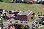 Kirchengebäude St. Nikolaus und Kindergarten am Maxhofweg in Neuried im Bundesland Bayern www.st-nikolaus-neuried.de